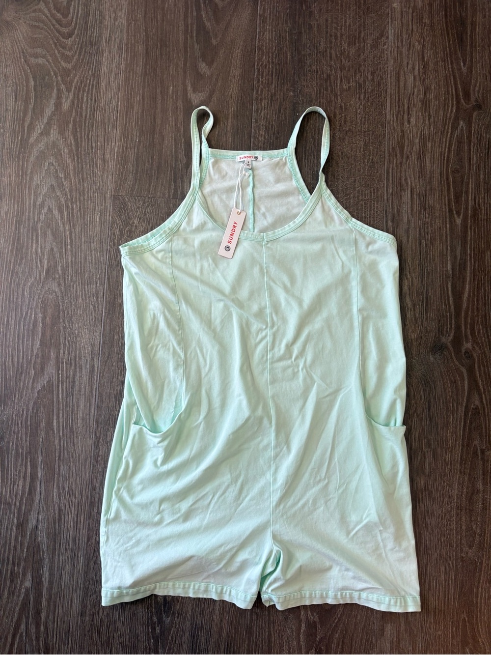 SUNDRY NWT Mint Green Pocket Romper Jumpsuit - Size Small NEW!